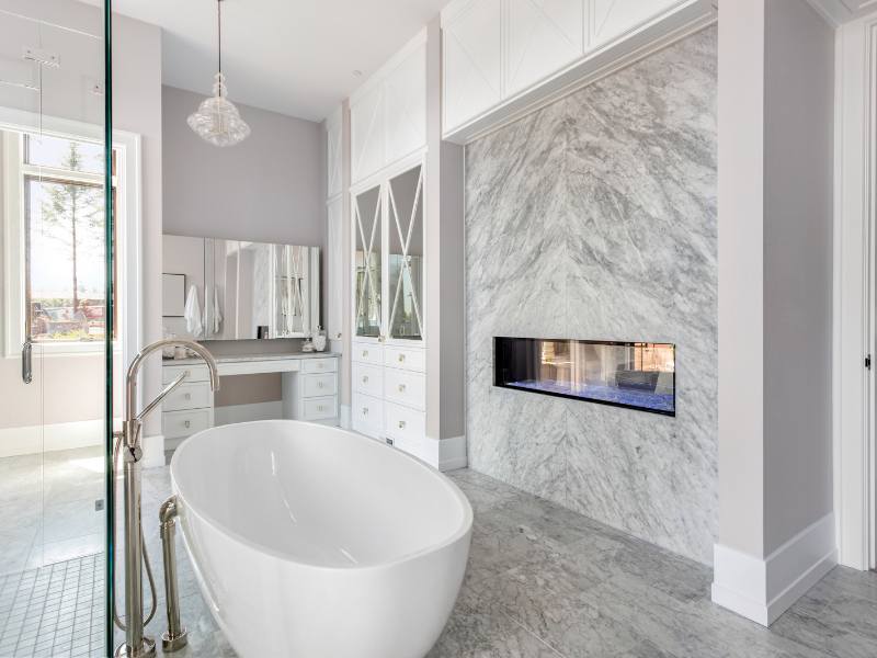 WALK-IN BATHTUB