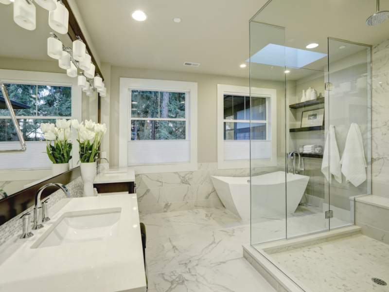 WALK-IN SHOWER