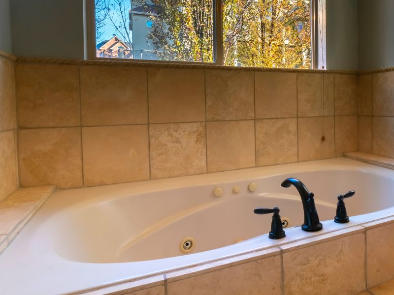 Bathtub Tile Surround